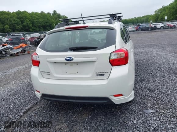 ✅ 2016 Subaru Impreza Special Sports Premium • VIN: JF1GPAP66G8270216 • Lot: 42467326. Listed on IAAI with 164,951 mi. Free auction sales archive from the USA and detailed vehicle history report at DreamBid. Image 17.
