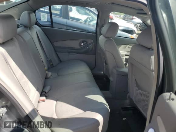 2004 Chevrolet Malibu LT z VIN 1G1ZU54804F203376, wystawiony jako Copart lot #73660144 z przebiegiem Nie podano mil oraz Szkoda całkowita • Salvage title. Historia ofert i sprzedaży dostępna na DreamBid. Obrazek 10.