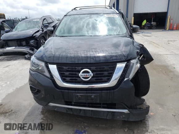 ✅ 2020 Nissan Pathfinder S • VIN: 5N1DR2AM9LC651324 • Lot: 60537905. Wystawiony na Copart z przebiegiem 172 925 mil. Bezpłatny archiwum sprzedaży aukcyjnych z USA i szczegółowy raport historii pojazdu na DreamBid. Zdjęcie 5.