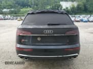 ✅ 2022 Audi SQ5 Premium Plus • VIN: WA1B4AFY2N2092122 • Лот: 66394155. Опубликован ранее на Copart с пробегом 25 888 миль. Бесплатный доступ к архиву аукционных продаж из США и подробный отчёт об истории автомобиля на DreamBid. Изображение 6.