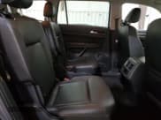 ✅ 2018 Volkswagen Atlas SE • VIN: 1V2PR2CA5JC576556 • Lot: 86098195. Wystawiony na Copart z przebiegiem 89 037 mil. Bezpłatny archiwum sprzedaży aukcyjnych z USA i szczegółowy raport historii pojazdu na DreamBid. Zdjęcie 11.