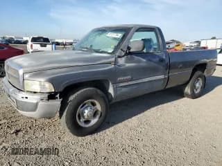 ✅ 2002 Dodge RAM • VIN: 3B7KC266X2M268979 • Lot: 81127784. Listed on Copart with 132,579 mi. Free auction sales archive from the USA and detailed vehicle history report at DreamBid. Image 1.