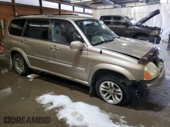 ✅ 2005 Suzuki XL7 LX • VIN: JS3TX92V054105984 • Lot: 89070865. Wystawiony na Copart z przebiegiem 135 453 mil. Bezpłatny archiwum sprzedaży aukcyjnych z USA i szczegółowy raport historii pojazdu na DreamBid. Zdjęcie 4.