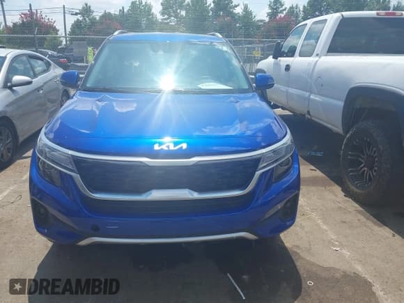 ✅ 2023 Kia Seltos S • VIN: KNDEUCAA1P7422833 • Lot: 42860339. Wystawiony na IAAI z przebiegiem 43 068 mil. Bezpłatny archiwum sprzedaży aukcyjnych z USA i szczegółowy raport historii pojazdu na DreamBid. Zdjęcie 13.