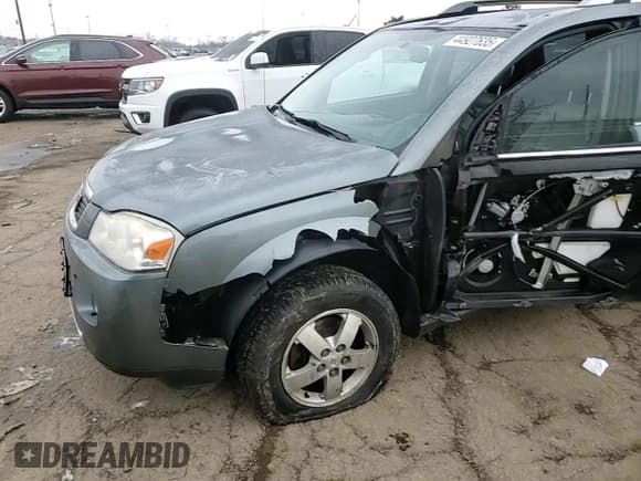 ✅ 2007 Saturn VUE V6 • VIN: 5GZCZ53467S841462 • Lot: 44927635. Wystawiony na Copart z przebiegiem 219 919 mil. Bezpłatny archiwum sprzedaży aukcyjnych z USA i szczegółowy raport historii pojazdu na DreamBid. Zdjęcie 12.