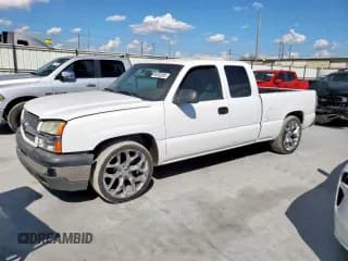 ✅ 2004 Chevrolet Silverado 1500 LS • VIN: 2GCEC19T941300727 • Лот: 85302805. Опубликован ранее на Copart с пробегом Не указан. Бесплатный доступ к архиву аукционных продаж из США и подробный отчёт об истории автомобиля на DreamBid. Изображение 1.