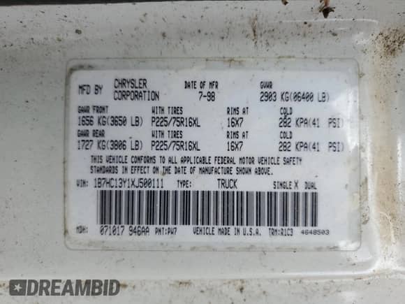 1999 Dodge 1500 z VIN 1B7HC13Y1XJ500111, wystawiony jako Copart lot #76067834 z przebiegiem Nie podano mil oraz Szkoda całkowita • Salvage title. Historia ofert i sprzedaży dostępna na DreamBid. Obrazek 12.