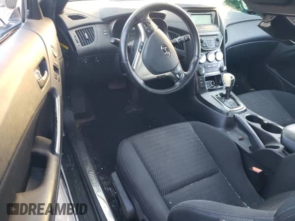 2013 Hyundai Genesis Coupe 2.0T с VIN KMHHT6KD1DU108909, выставлен на аукционе Copart как лот 75936574 с пробегом Не указан миль и Списание • Salvage title. История ставок и продаж доступна на DreamBid. Изображение 8.