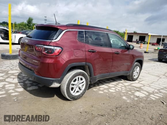 ✅ 2021 Jeep Compass Sport • VIN: 3C4NJDAB4MT601964 • Lot: 60500715. Wystawiony na Copart z przebiegiem 66 709 mil. Bezpłatny archiwum sprzedaży aukcyjnych z USA i szczegółowy raport historii pojazdu na DreamBid. Zdjęcie 3.