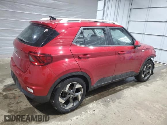 ✅ 2022 Hyundai Venue SEL • VIN: KMHRC8A38NU181480 • Lot: 47584545. Listed on Copart with 34,591 mi. Free auction sales archive from the USA and detailed vehicle history report at DreamBid. Image 3.