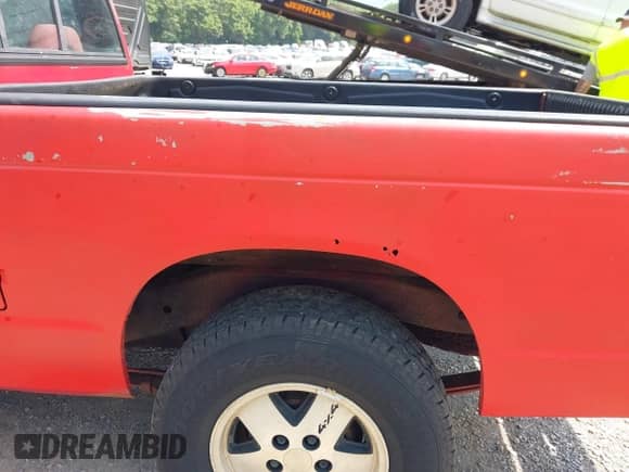 1992 Chevrolet S-10 EL X81 with VIN 1GCCT14ZXN8174072, listed as a IAAI auction lot 42467955 with 162,240 mi miles and . Bid and sale history available at DreamBid. Image 16.