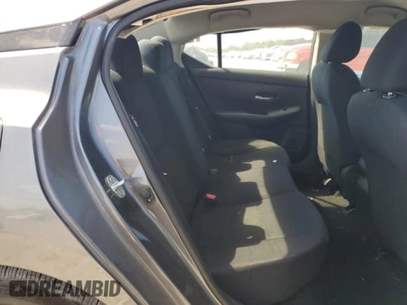 ✅ 2020 Nissan Sentra S • VIN: 3N1AB8BV2LY235017 • Lot: 84876415. Listed on Copart with 80,726 mi. Free auction sales archive from the USA and detailed vehicle history report at DreamBid. Image 10.