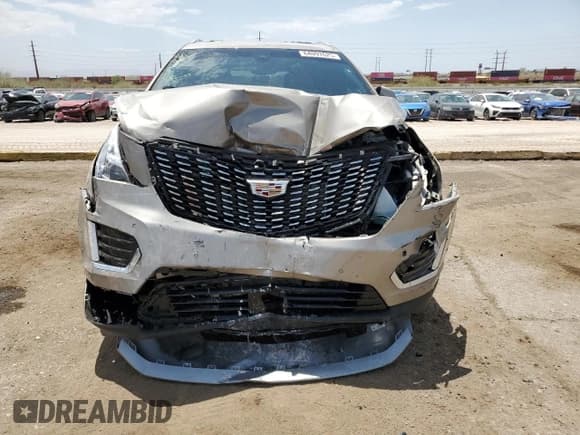✅ 2022 Cadillac XT5 FWD Premium Luxury • VIN: 1GYKNCRSXNZ165163 • Lot: 64097625. Listed on Copart with 12,929 mi. Free auction sales archive from the USA and detailed vehicle history report at DreamBid. Image 5.