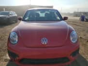 ✅ 2019 Volkswagen Beetle S • VIN: 3VWFD7AT2KM712538 • Lot: 68921325. Listed on Copart with 62,499 mi. Free auction sales archive from the USA and detailed vehicle history report at DreamBid. Image 5.