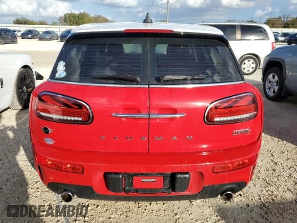 ✅ 2020 MINI Clubman Cooper S • VIN: WMWLV7C09L2M56541 • Lot: 77238444. Wystawiony na Copart z przebiegiem 38 876 mil. Bezpłatny archiwum sprzedaży aukcyjnych z USA i szczegółowy raport historii pojazdu na DreamBid. Zdjęcie 6.