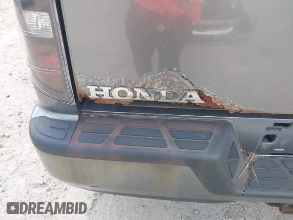 ✅ 2009 Honda Ridgeline RT • VIN: 2HJYK162X9H502045 • Лот: 43405136. Опубликован ранее на IAAI с пробегом 196 540 миль. Бесплатный доступ к архиву аукционных продаж из США и подробный отчёт об истории автомобиля на DreamBid. Изображение 17.