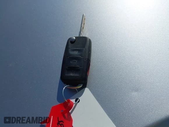 ✅ 2006 Volkswagen Jetta 2.5L • VIN: 3VWRG71K06M683932 • Лот: 42359935. Опубликован ранее на IAAI с пробегом 102 091 миль. Бесплатный доступ к архиву аукционных продаж из США и подробный отчёт об истории автомобиля на DreamBid. Изображение 11.