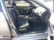 ✅ 2011 Mercedes-Benz E 350 Luxury • VIN: WDDHF8HB6BA431628 • Lot: 43252039. Wystawiony na IAAI z przebiegiem 161 787 mil. Bezpłatny archiwum sprzedaży aukcyjnych z USA i szczegółowy raport historii pojazdu na DreamBid. Zdjęcie 5.