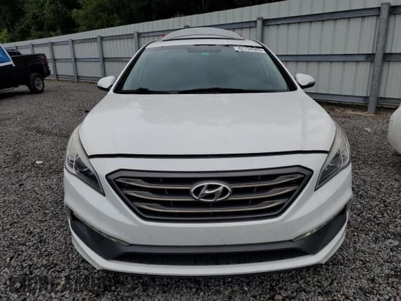 ✅ 2016 Hyundai Sonata Sport • VIN: 5NPE34AF7GH346261 • Lot: 85353475. Listed on Copart with 112,677 mi. Free auction sales archive from the USA and detailed vehicle history report at DreamBid. Image 5.