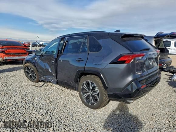 ✅ 2024 Toyota RAV4 XSE • VIN: JTMEB3FV9RD200157 • Лот: 94741625. Опубликован ранее на Copart с пробегом 15 440 миль. Бесплатный доступ к архиву аукционных продаж из США и подробный отчёт об истории автомобиля на DreamBid. Изображение 2.