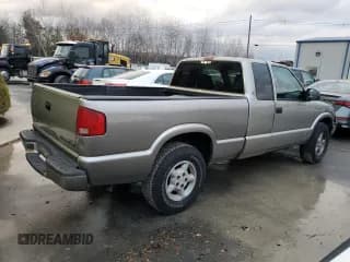 ✅ 2003 Chevrolet S-10 LS • VIN: 1GCDT19X238168971 • Лот: 83415254. Опубликован ранее на Copart с пробегом 138 443 миль. Бесплатный доступ к архиву аукционных продаж из США и подробный отчёт об истории автомобиля на DreamBid. Изображение 3.