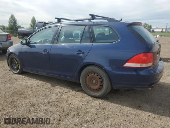 ✅ 2012 Volkswagen Jetta SE • VIN: 3VWPX7AJ7CM711946 • Lot: 69621425. Listed on Copart with 221,552 mi. Free auction sales archive from the USA and detailed vehicle history report at DreamBid. Image 2.