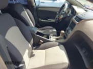 ✅ 2011 Chevrolet Malibu 1LT • VIN: 1G1ZC5E12BF389875 • Lot: 43133431. Listed on IAAI with 149,386 mi. Free auction sales archive from the USA and detailed vehicle history report at DreamBid. Image 5.