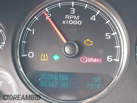 2011 Chevrolet Tahoe Commercial with VIN 1GNSK2E04BR374401, listed as a IAAI auction lot 41960892 with 86,267 mi miles and . Bid and sale history available at DreamBid. Image 16.