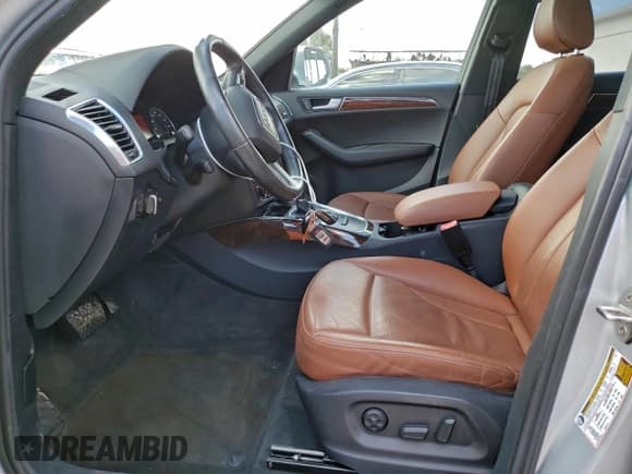 ✅ 2012 Audi Q5 Premium Plus • VIN: WA1LFAFP0CA114806 • Lot: 94362665. Wystawiony na Copart z przebiegiem 35 448 mil. Bezpłatny archiwum sprzedaży aukcyjnych z USA i szczegółowy raport historii pojazdu na DreamBid. Zdjęcie 7.