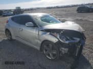 ✅ 2013 Hyundai Veloster Turbo • VIN: KMHTC6AE6DU177289 • Lot: 45384845. Wystawiony na Copart z przebiegiem Nie podano. Bezpłatny archiwum sprzedaży aukcyjnych z USA i szczegółowy raport historii pojazdu na DreamBid. Zdjęcie 4.