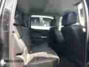 2016 Chevrolet Silverado 2500HD LT z VIN 1GC1KVE84GF246115, wystawiony jako IAAI lot #42601633 z przebiegiem 206 354 mil mil oraz . Historia ofert i sprzedaży dostępna na DreamBid. Obrazek 8.