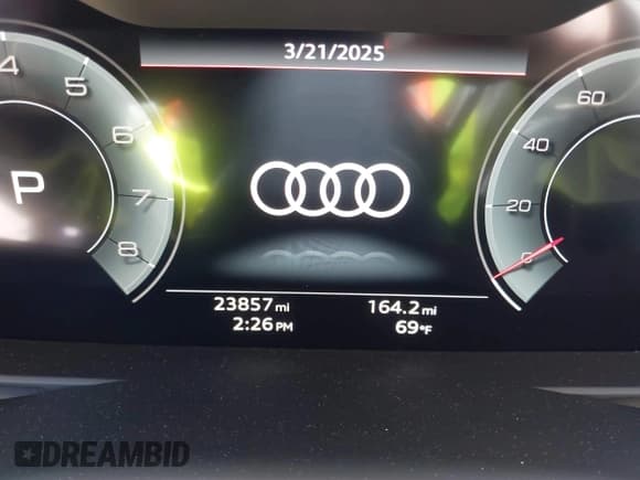 ✅ 2023 Audi Q7 Premium • VIN: WA1AXBF76PD025384 • Лот: 41838885. Опубликован ранее на IAAI с пробегом 23 857 миль. Бесплатный доступ к архиву аукционных продаж из США и подробный отчёт об истории автомобиля на DreamBid. Изображение 7.
