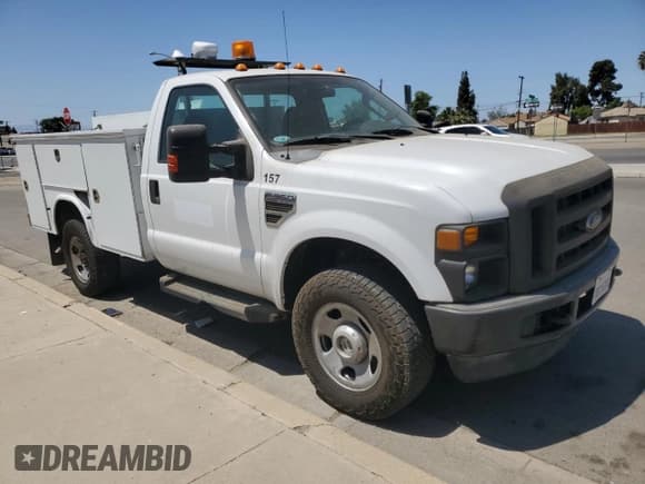 ✅ 2009 Ford F-350 • VIN: 1FDSF35Y09EA28559 • Лот: 59176095. Опубликован ранее на Copart с пробегом 235 792 миль. Бесплатный доступ к архиву аукционных продаж из США и подробный отчёт об истории автомобиля на DreamBid. Изображение 1.
