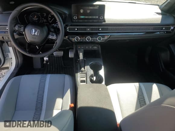 ✅ 2026 Honda Civic Sport • VIN: 2HGFE4F8XTH301263 • Лот: 69984355. Опубликован ранее на Copart с пробегом 1 919 миль. Бесплатный доступ к архиву аукционных продаж из США и подробный отчёт об истории автомобиля на DreamBid. Изображение 8.