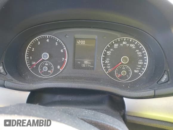 ✅ 2014 Volkswagen Passat S • VIN: 1VWAP7A34EC025391 • Lot: 43504449. Listed on IAAI with 136,114 mi. Free auction sales archive from the USA and detailed vehicle history report at DreamBid. Image 7.