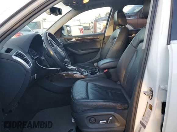 ✅ 2015 Audi Q5 Premium Plus • VIN: WA1LFAFP1FA046181 • Лот: 91477515. Опубликован ранее на Copart с пробегом 106 413 миль. Бесплатный доступ к архиву аукционных продаж из США и подробный отчёт об истории автомобиля на DreamBid. Изображение 7.