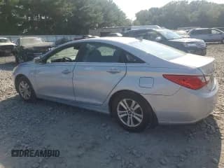✅ 2013 Hyundai Sonata GLS • VIN: 5NPEB4AC1DH809791 • Lot: 70776374. Listed on Copart with 158,946 mi. Free auction sales archive from the USA and detailed vehicle history report at DreamBid. Image 2.