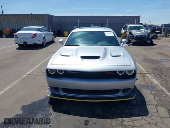 ✅ 2020 Dodge Challenger R/T Scat Pack • VIN: 2C3CDZFJ4LH222504 • Lot: 42283321. Wystawiony na IAAI z przebiegiem 9 098 mil. Bezpłatny archiwum sprzedaży aukcyjnych z USA i szczegółowy raport historii pojazdu na DreamBid. Zdjęcie 13.