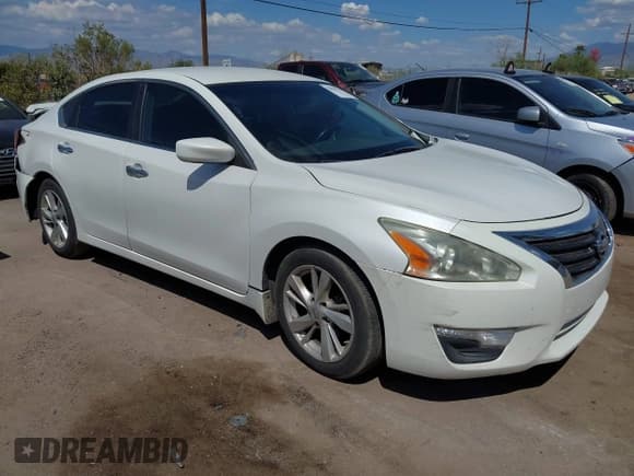 ✅ 2013 Nissan Altima SL • VIN: 1N4AL3AP5DN495481 • Lot: 43078714. Listed on IAAI with 166,305 mi. Free auction sales archive from the USA and detailed vehicle history report at DreamBid. Image 1.