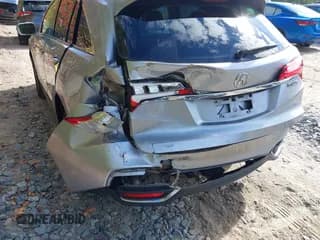 ✅ 2017 Acura RDX Technology • VIN: 5J8TB4H59HL017275 • Lot: 43389621. Wystawiony na IAAI z przebiegiem 136 249 mil. Bezpłatny archiwum sprzedaży aukcyjnych z USA i szczegółowy raport historii pojazdu na DreamBid. Zdjęcie 6.