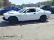 2018 Dodge Challenger R/T z VIN 2C3CDZBT2JH259541, wystawiony jako IAAI lot #42143798 z przebiegiem 90 510 mil mil oraz . Historia ofert i sprzedaży dostępna na DreamBid. Obrazek 15.