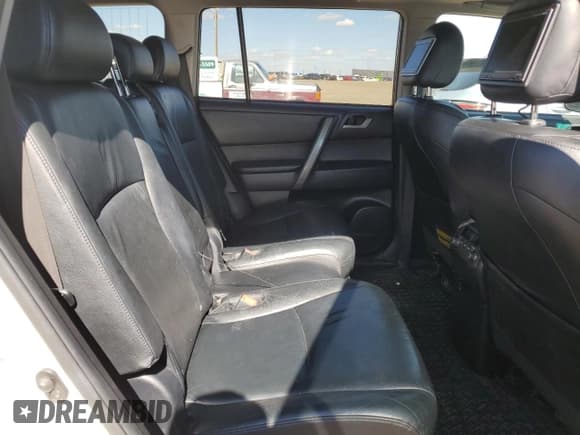 ✅ 2008 Toyota Highlander Sport • VIN: JTEES43A682086552 • Lot: 69322255. Listed on Copart with 166,651 mi. Free auction sales archive from the USA and detailed vehicle history report at DreamBid. Image 11.