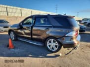 ✅ 2014 Mercedes-Benz M 350 • VIN: 4JGDA5HB8EA342956 • Lot: 90450385. Wystawiony na Copart z przebiegiem 168 599 mil. Bezpłatny archiwum sprzedaży aukcyjnych z USA i szczegółowy raport historii pojazdu na DreamBid. Zdjęcie 2.