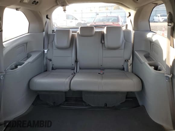 ✅ 2014 Honda Odyssey EX-L • VIN: 5FNRL5H65EB122771 • Lot: 94004825. Listed on Copart with 216,891 mi. Free auction sales archive from the USA and detailed vehicle history report at DreamBid. Image 10.