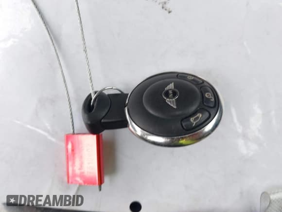 ✅ 2012 MINI Hardtop • VIN: WMWSU3C57CT543061 • Lot: 42978018. Wystawiony na IAAI z przebiegiem 77 234 mil. Bezpłatny archiwum sprzedaży aukcyjnych z USA i szczegółowy raport historii pojazdu na DreamBid. Zdjęcie 11.