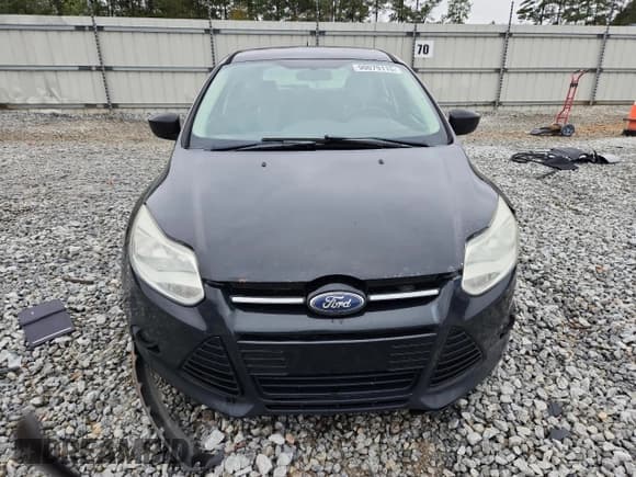 ✅ 2012 Ford Focus SE • VIN: 1FAHP3K24CL234536 • Lot: 90079115. Wystawiony na Copart z przebiegiem 195 828 mil. Bezpłatny archiwum sprzedaży aukcyjnych z USA i szczegółowy raport historii pojazdu na DreamBid. Zdjęcie 5.