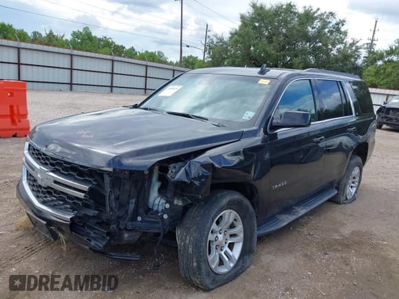 ✅ 2017 Chevrolet Tahoe LT • VIN: 1GNSCBKC0HR122195 • Lot: 40189425. Listed on IAAI with Not provided. Free auction sales archive from the USA and detailed vehicle history report at DreamBid. Image 2.