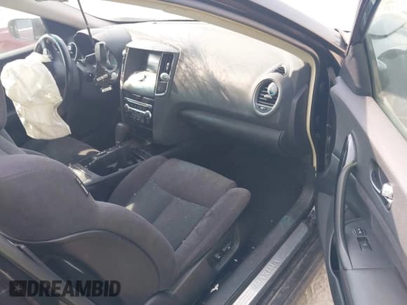 ✅ 2010 Nissan Maxima SV • VIN: 1N4AA5AP6AC821426 • Lot: 42480325. Listed on IAAI with 139,501 mi. Free auction sales archive from the USA and detailed vehicle history report at DreamBid. Image 5.