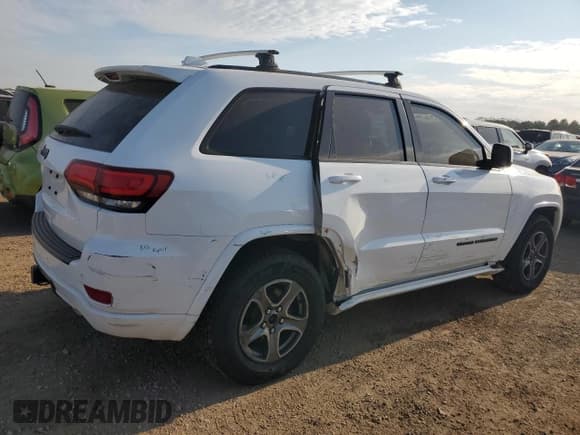 ✅ 2017 Jeep Grand Cherokee Altitude • VIN: 1C4RJFAG4HC865924 • Lot: 72054365. Listed on Copart with 125,812 mi. Free auction sales archive from the USA and detailed vehicle history report at DreamBid. Image 3.