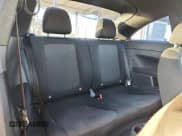 ✅ 2014 Volkswagen Beetle Entry • VIN: 3VWF17AT0EM638226 • Lot: 90055925. Wystawiony na Copart z przebiegiem 165 071 mil. Bezpłatny archiwum sprzedaży aukcyjnych z USA i szczegółowy raport historii pojazdu na DreamBid. Zdjęcie 10.